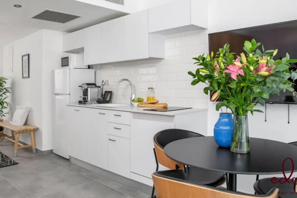 דירה יפהפייה עם מרפסת 100 מטר מהים - By Edom Apartment Eilat